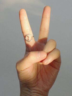 SOULNAR peace ring